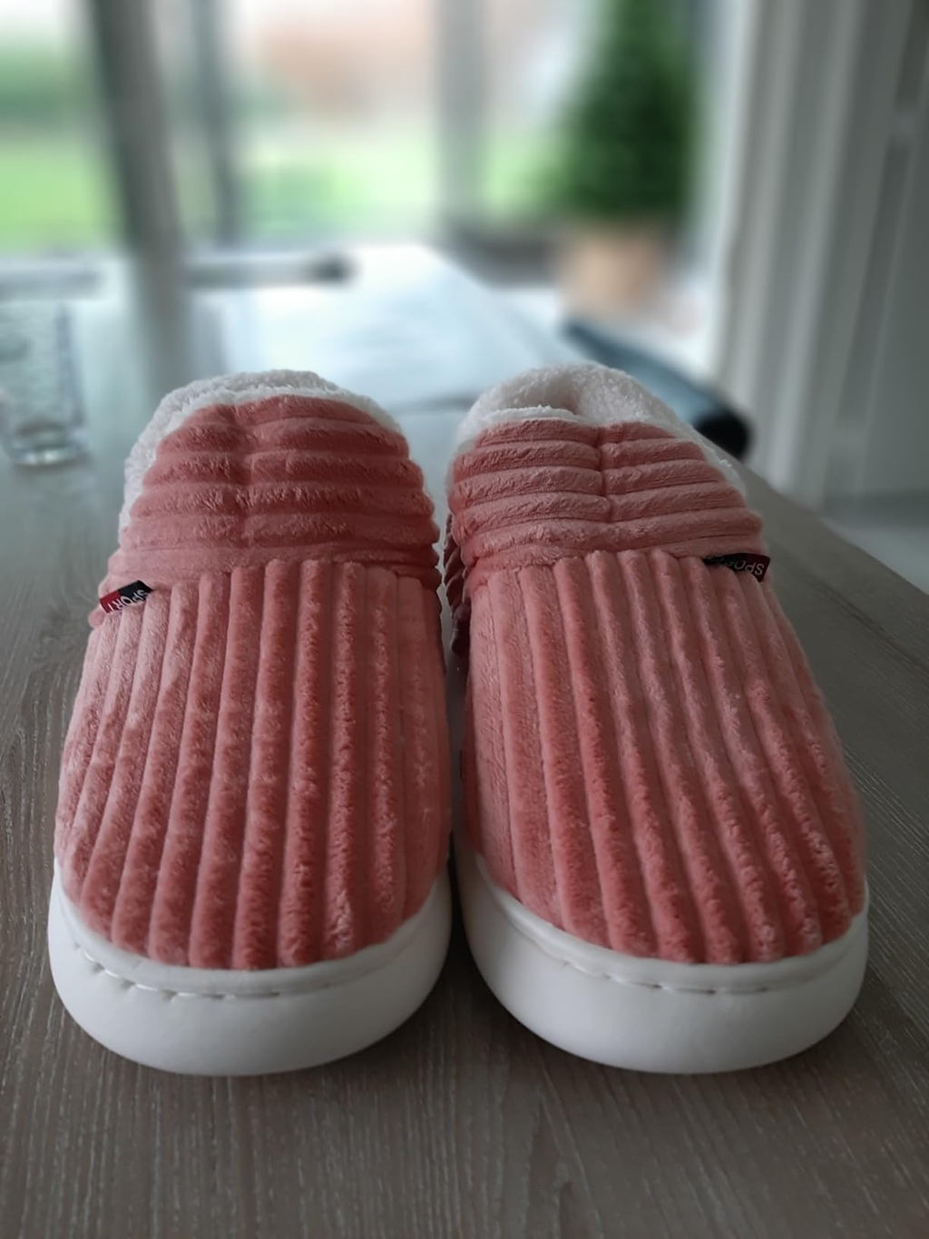 🌙 🔥 Limited Offer | Cozy Plush Slippers – Comfort Beyond the Clouds!