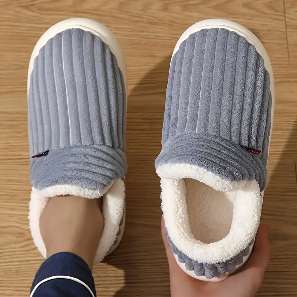 🌙 🔥 Limited Offer | Cozy Plush Slippers – Comfort Beyond the Clouds!