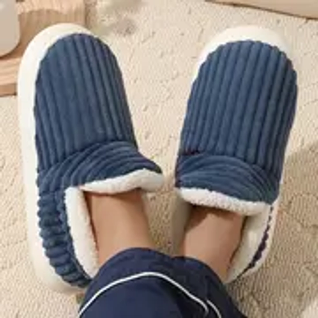 🌙 🔥 Limited Offer | Cozy Plush Slippers – Comfort Beyond the Clouds!